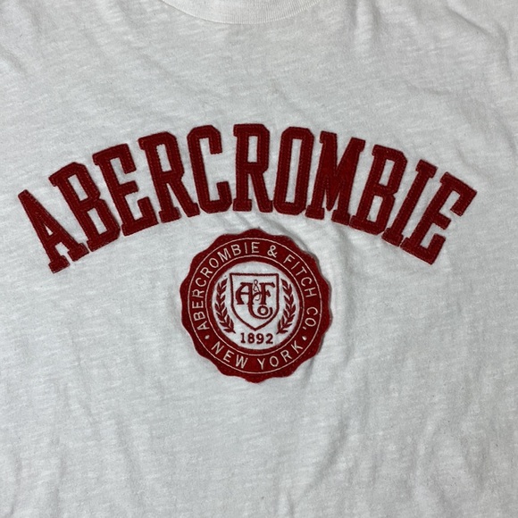 Abercrombie & Fitch Round Neck Vintage - Picture 2 of 9